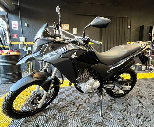 HONDA XRE 300 ABS HONDA XRE 300 ABS